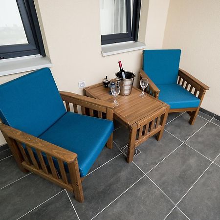 Centar Lux Apartment Arandjelovac Bagian luar foto