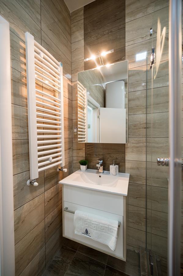 Centar Lux Apartment Arandjelovac Bagian luar foto