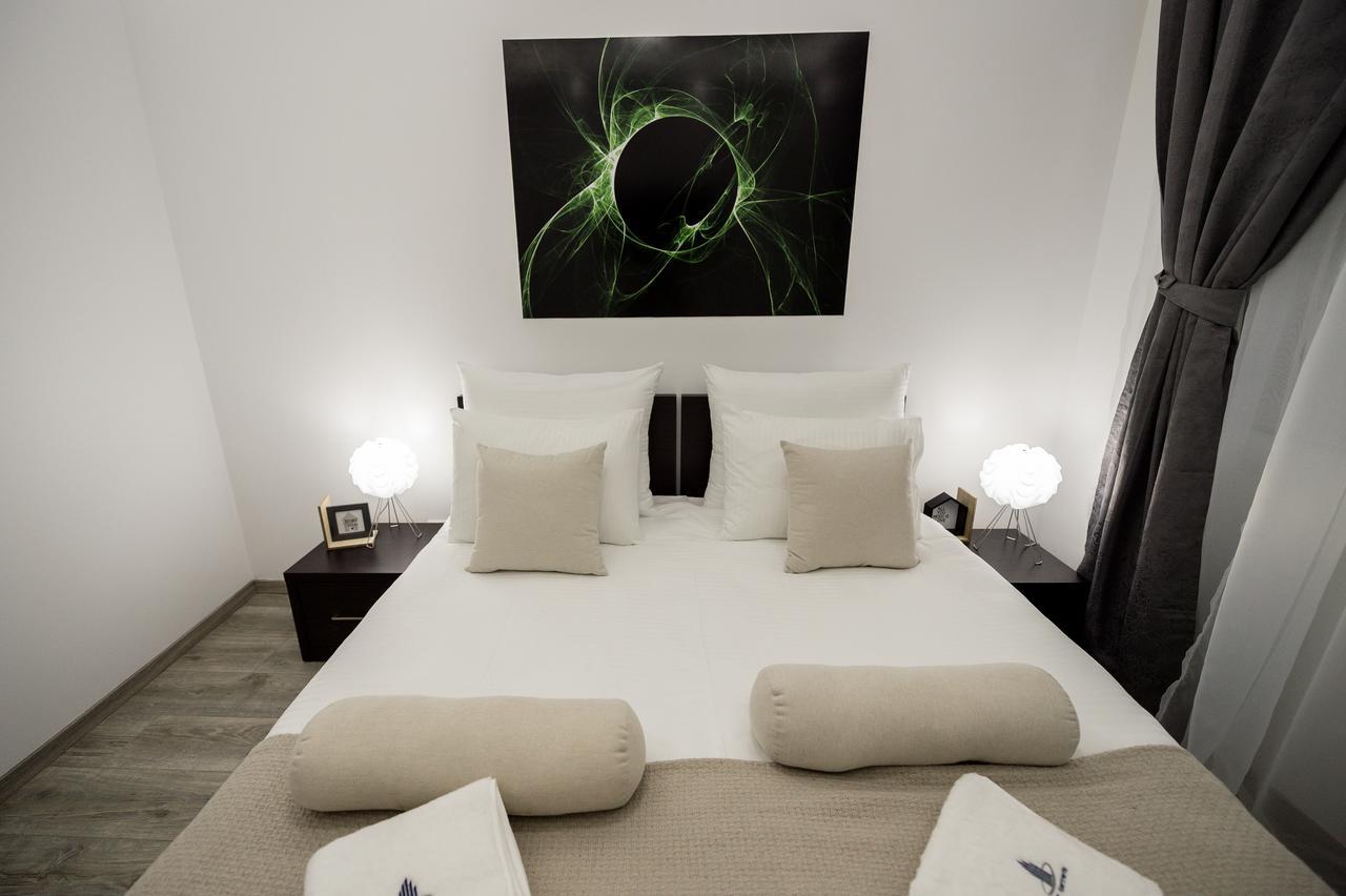 Centar Lux Apartment Arandjelovac Bagian luar foto