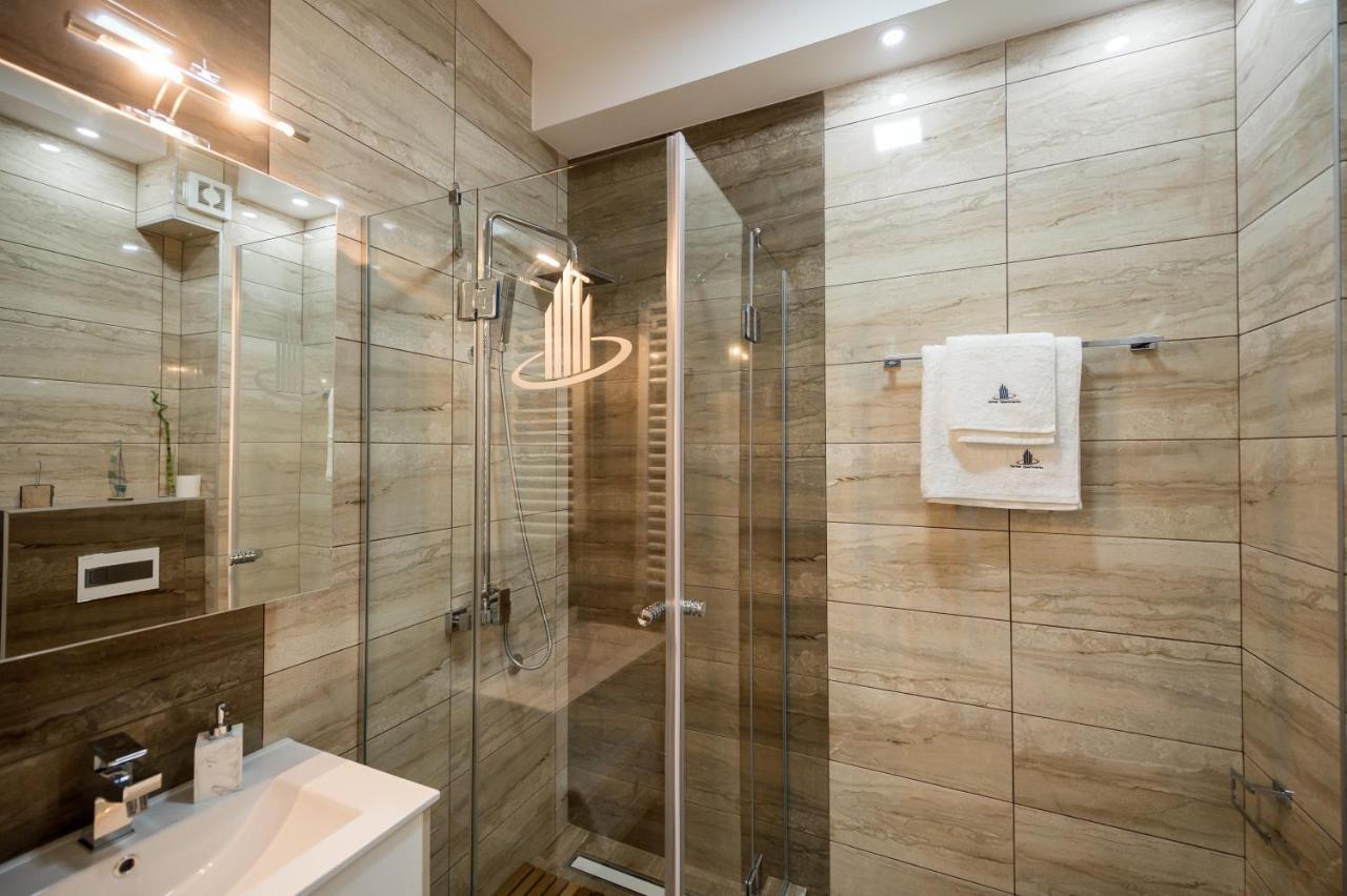Centar Lux Apartment Arandjelovac Bagian luar foto
