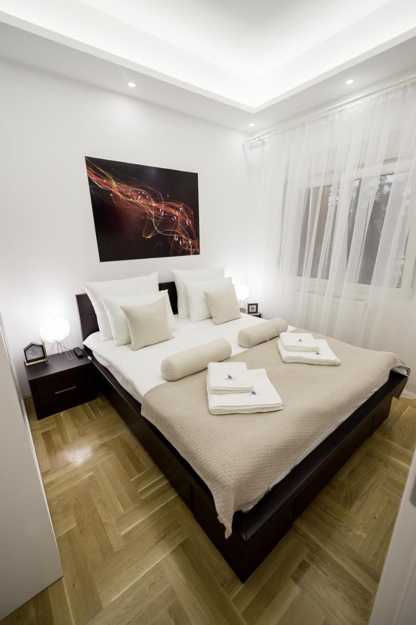 Centar Lux Apartment Arandjelovac Bagian luar foto